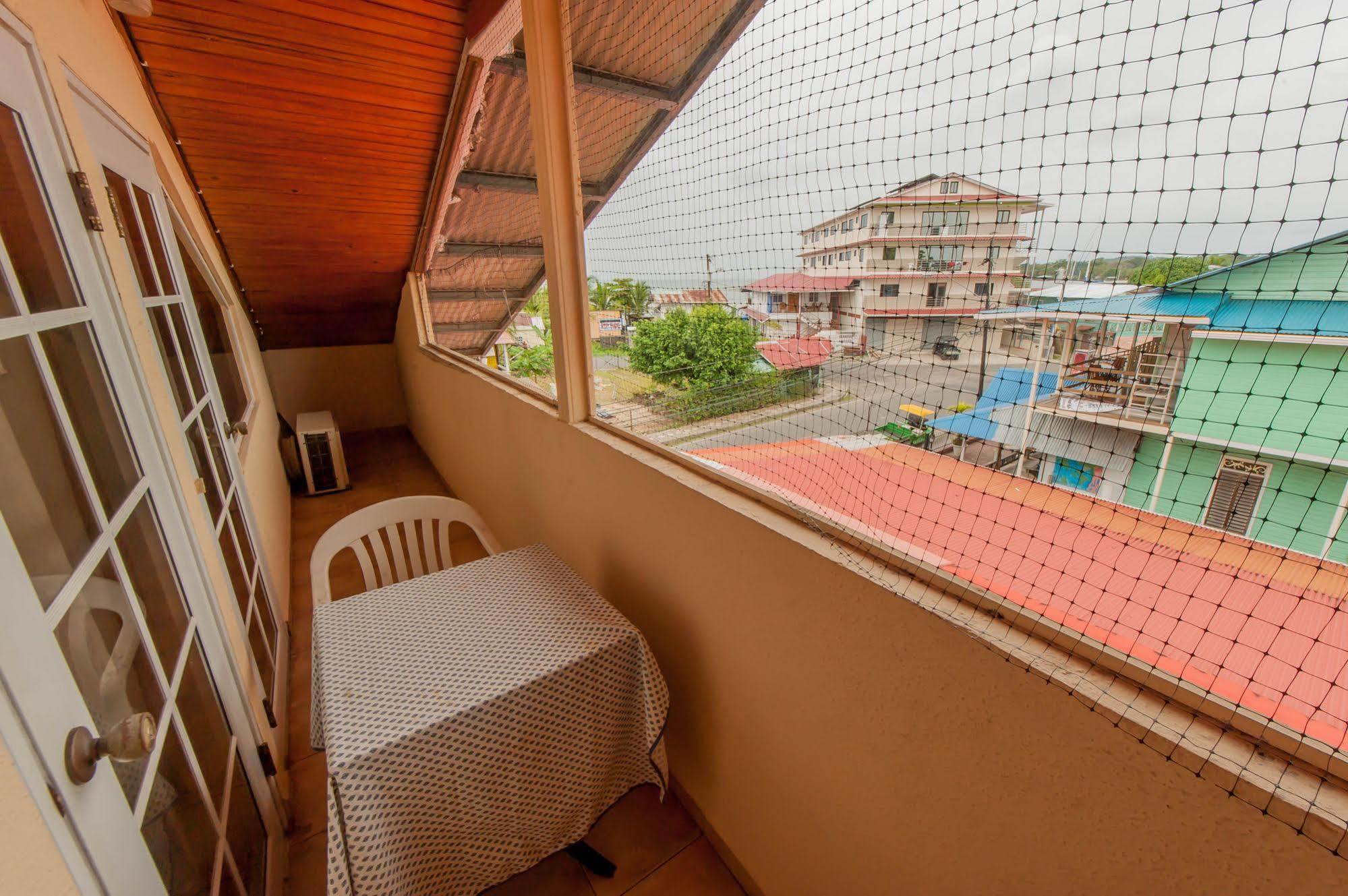 Hotel Posada Los Delfines Μπόκας ντελ Τόρο Εξωτερικό φωτογραφία